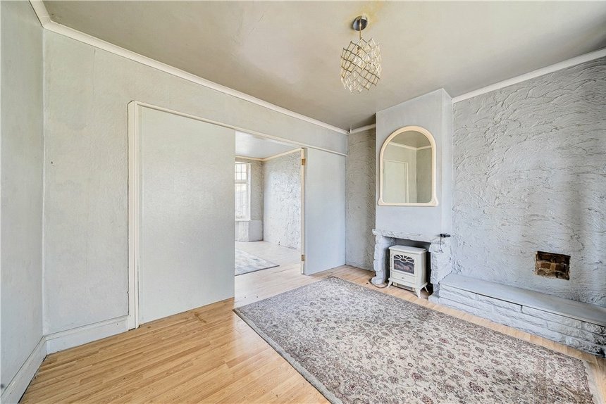 under offer connaught road london 33864 - Gibbs Gillespie