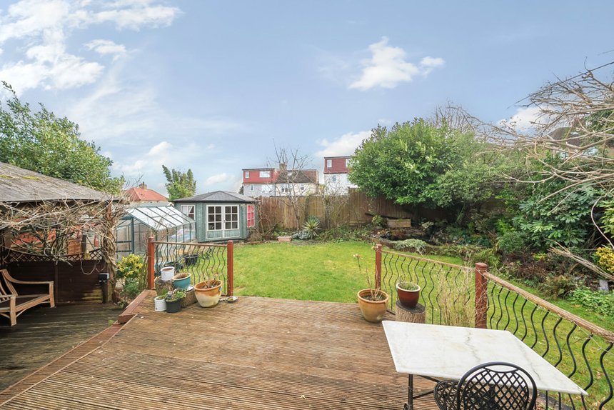 under offer beechcroft avenue london 33874 - Gibbs Gillespie