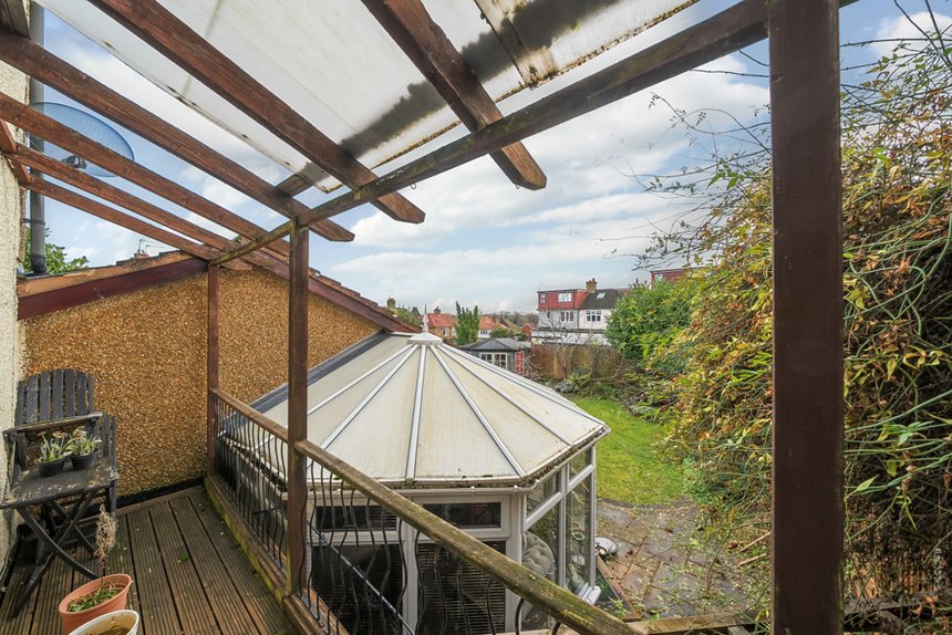 under offer beechcroft avenue london 33874 - Gibbs Gillespie