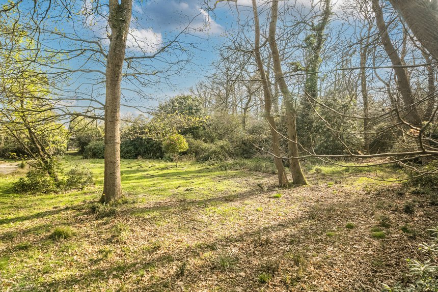for sale slade oak lane london 33875 - Gibbs Gillespie
