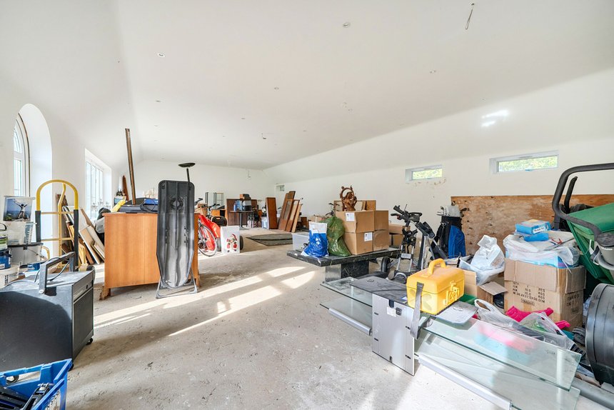 for sale slade oak lane london 33875 - Gibbs Gillespie