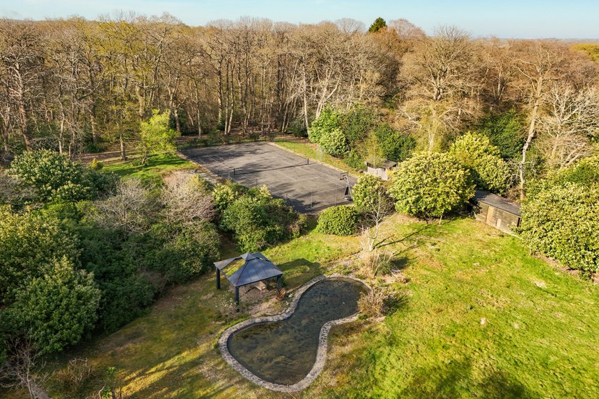 for sale slade oak lane london 33875 - Gibbs Gillespie