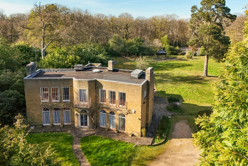 for sale slade oak lane london 33875 - Gibbs Gillespie
