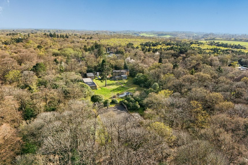for sale slade oak lane london 33875 - Gibbs Gillespie