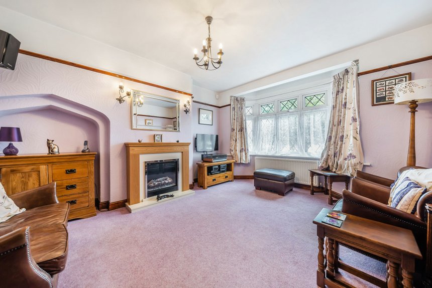 3 bedroom House for sale in Cardinal Road, Ruislip, Middlesex, HA4