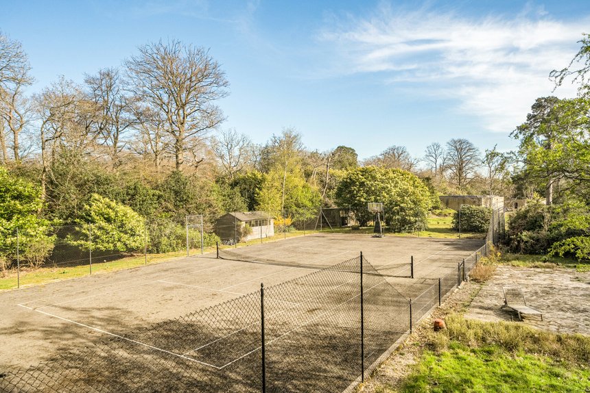for sale slade oak lane london 33875 - Gibbs Gillespie