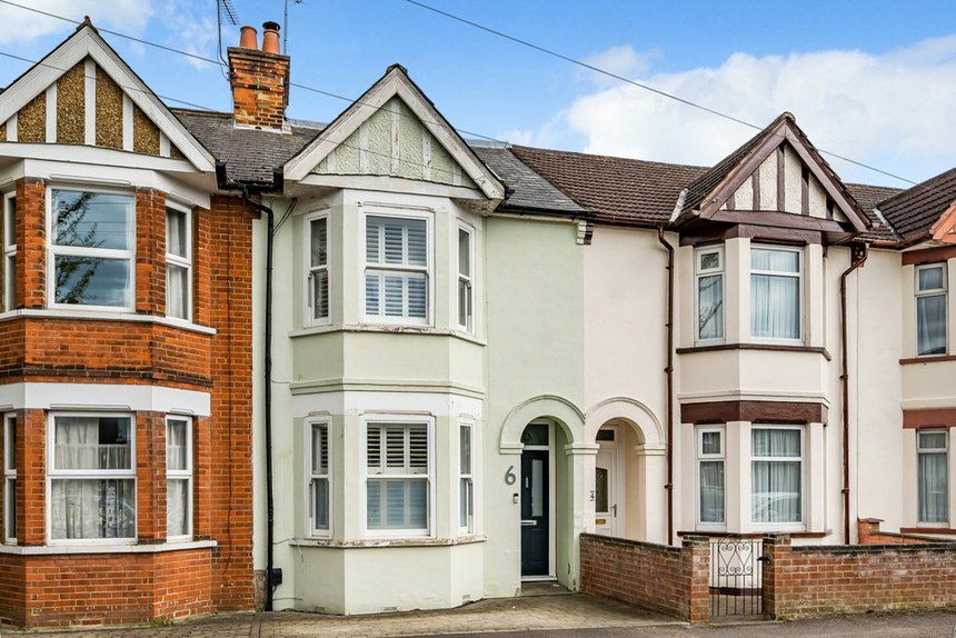 sold hilliard road london 33889 - Gibbs Gillespie