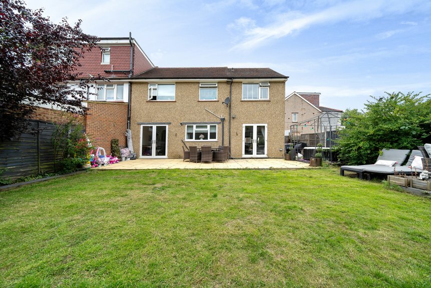 for sale rushdene close london 33890 - Gibbs Gillespie