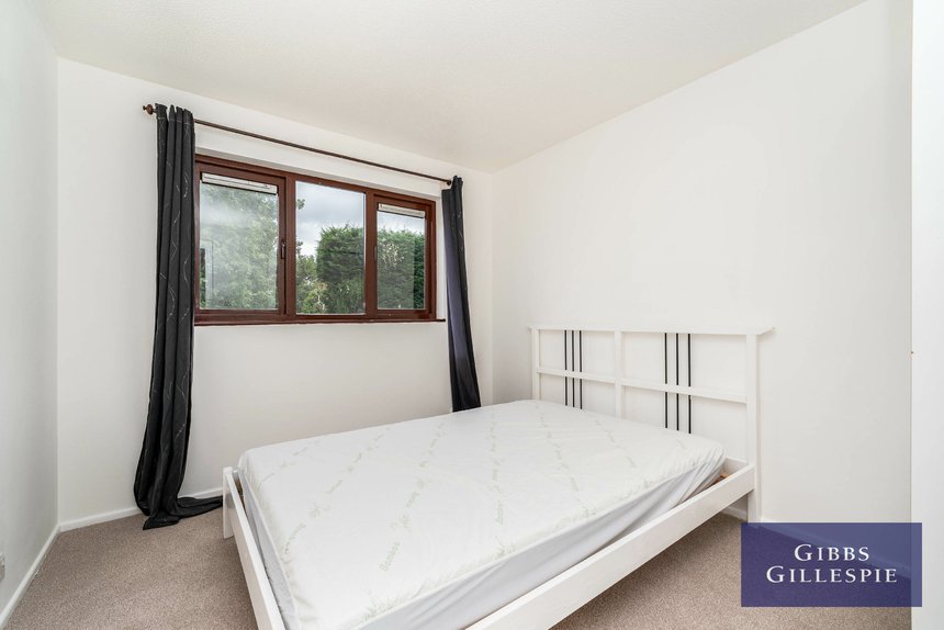 let agreed 3 london 33975 - Gibbs Gillespie