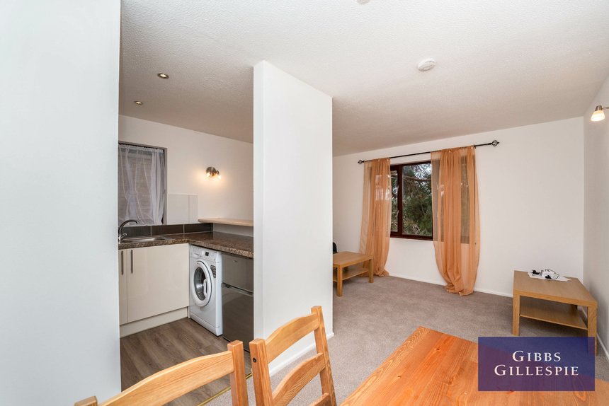 let agreed 3 london 33975 - Gibbs Gillespie