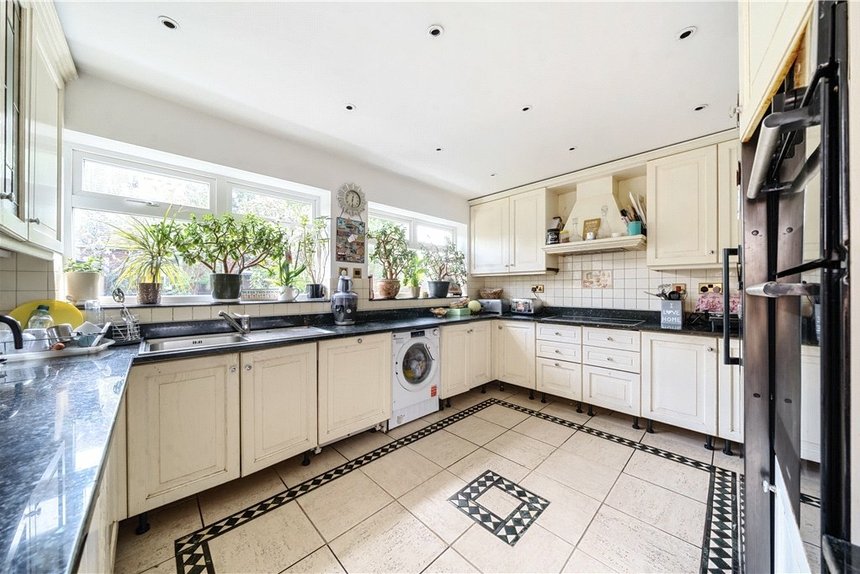 for sale chepstow road london 34073 - Gibbs Gillespie