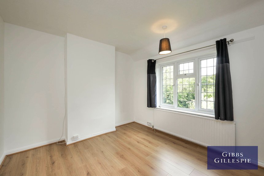 let agreed 57 london 34120 - Gibbs Gillespie