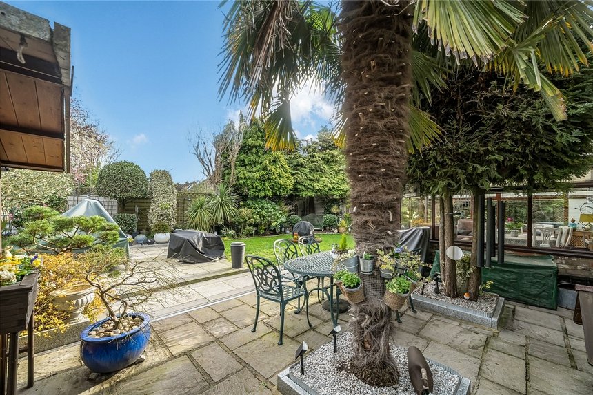 for sale highfield way london 3418 - Gibbs Gillespie