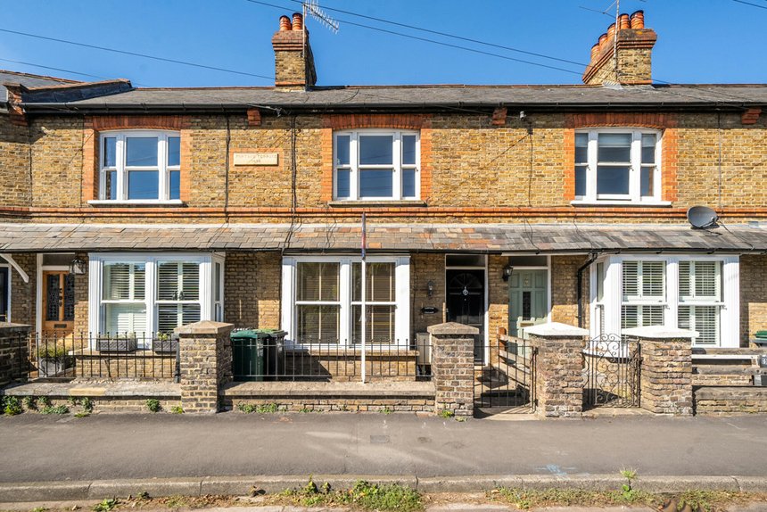 for sale park road london 34239 - Gibbs Gillespie