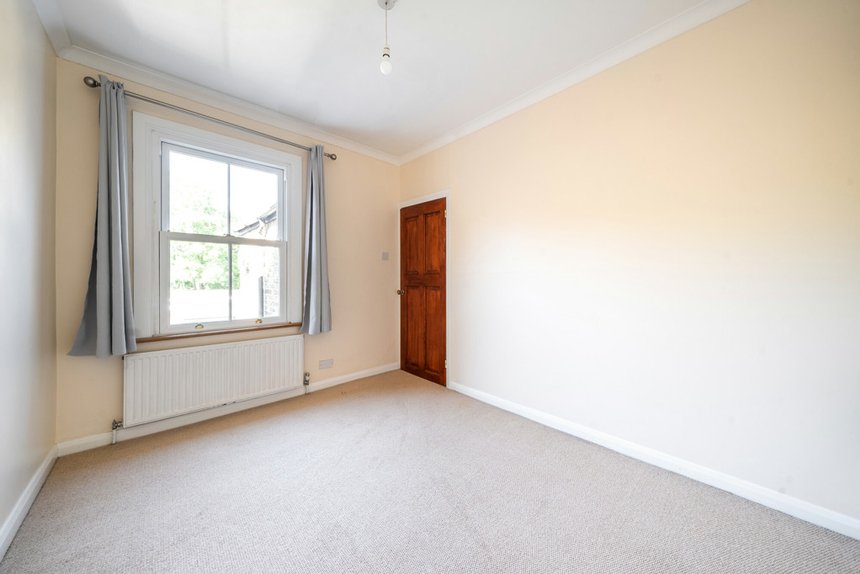 for sale park road london 34239 - Gibbs Gillespie