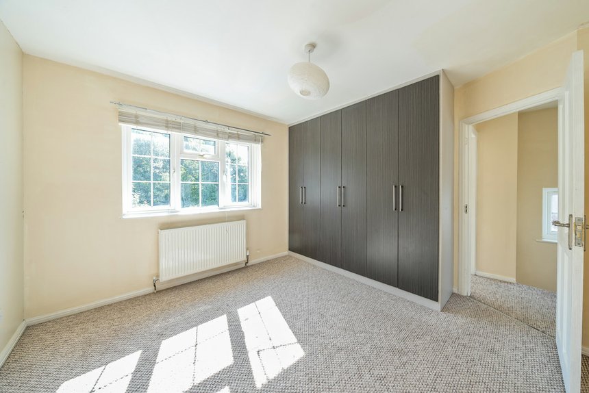 for sale oxford drive london 34243 - Gibbs Gillespie