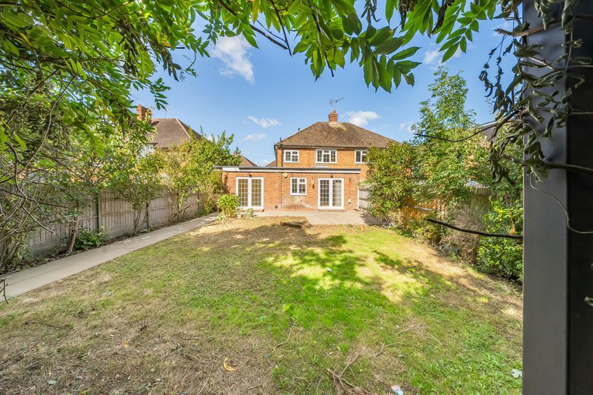 for sale oxford drive london 34243 - Gibbs Gillespie