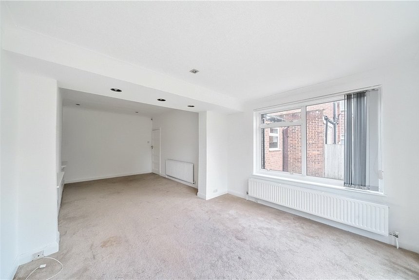 for sale du cros drive london 34254 - Gibbs Gillespie