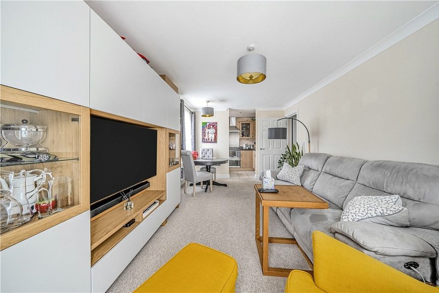 for sale gilbert white close london 34266 - Gibbs Gillespie