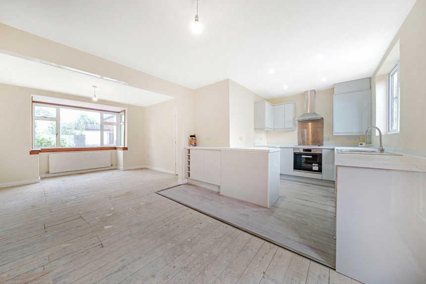 under offer gresham road london 34268 - Gibbs Gillespie