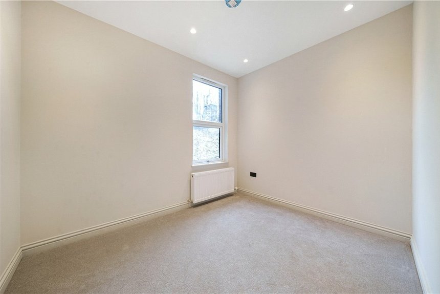 under offer julian avenue london 34270 - Gibbs Gillespie