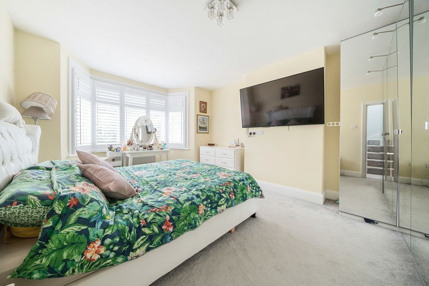 for sale boston manor road london 34282 - Gibbs Gillespie