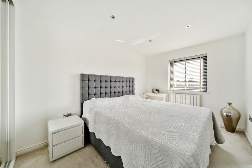 for sale churchill road london 34288 - Gibbs Gillespie