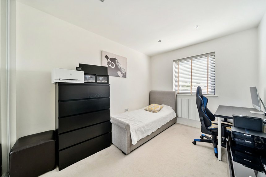 for sale churchill road london 34288 - Gibbs Gillespie