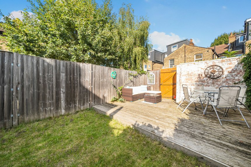 for sale northfield avenue london 34295 - Gibbs Gillespie