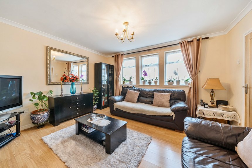 under offer fulford grove london 34321 - Gibbs Gillespie