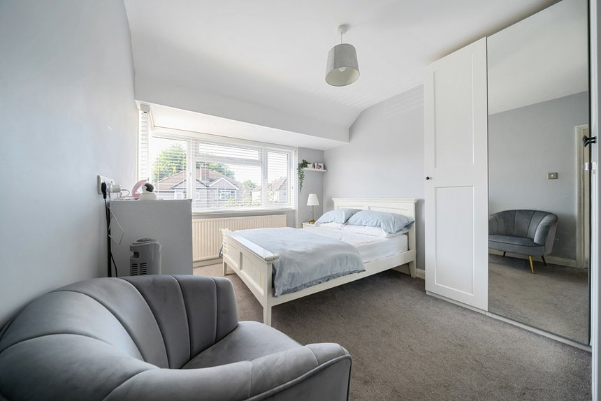 for sale malvern way london 34324 - Gibbs Gillespie