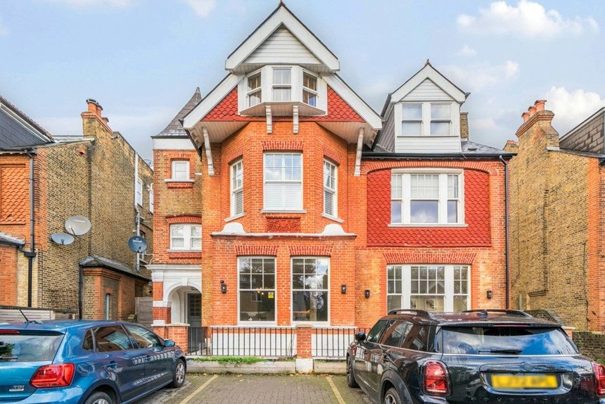 for sale madeley road london 34348 - Gibbs Gillespie