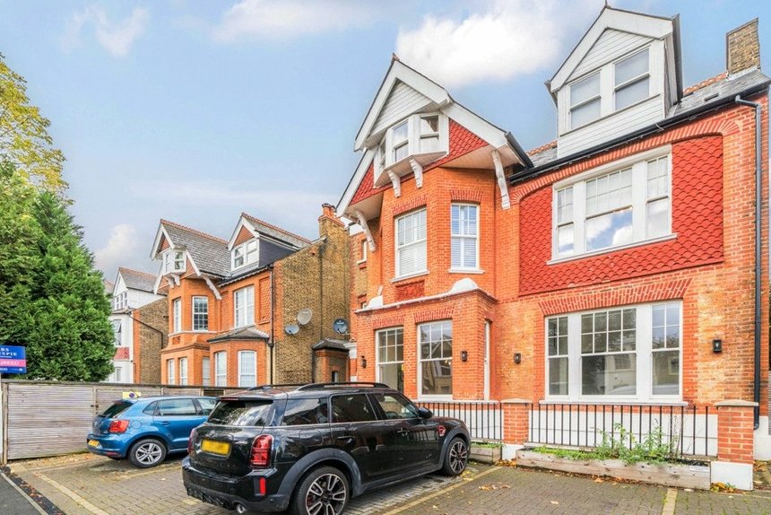 for sale madeley road london 34348 - Gibbs Gillespie