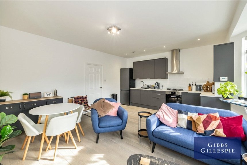 under offer green lane london 34349 - Gibbs Gillespie