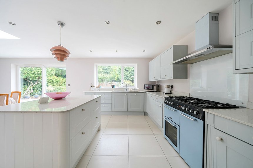 for sale bay tree walk london 34365 - Gibbs Gillespie