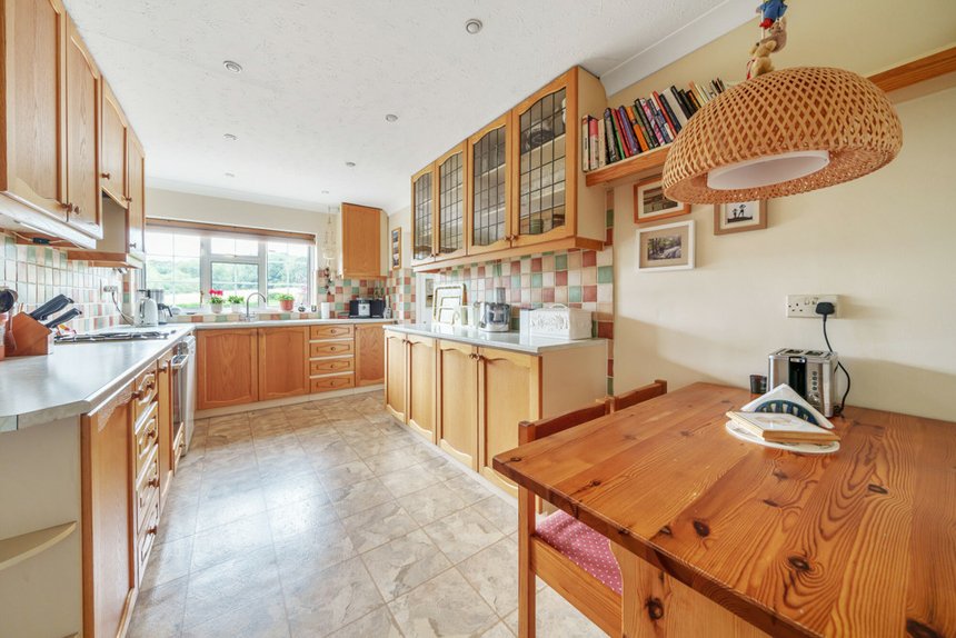 for sale moreland drive london 34368 - Gibbs Gillespie