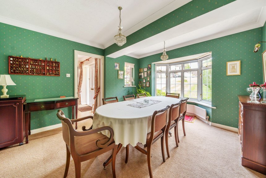 for sale moreland drive london 34368 - Gibbs Gillespie