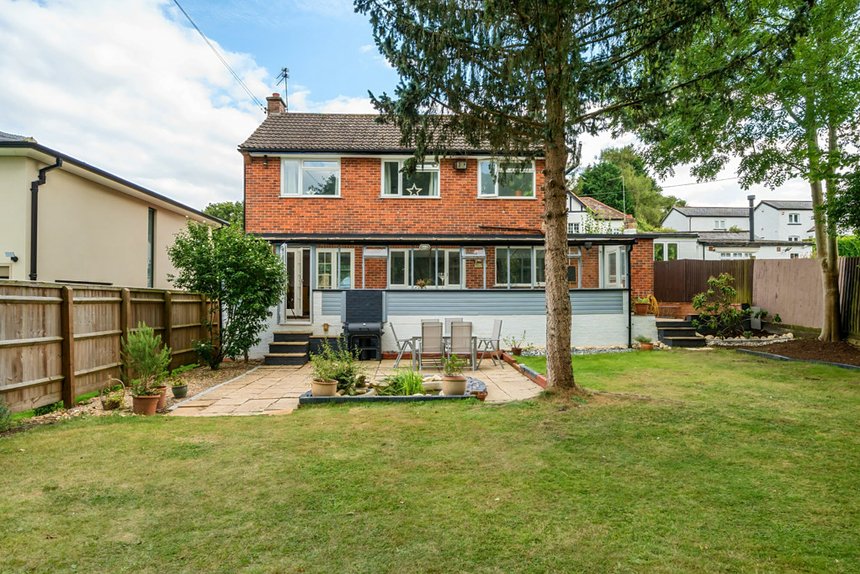 for sale dibden hill london 34373 - Gibbs Gillespie