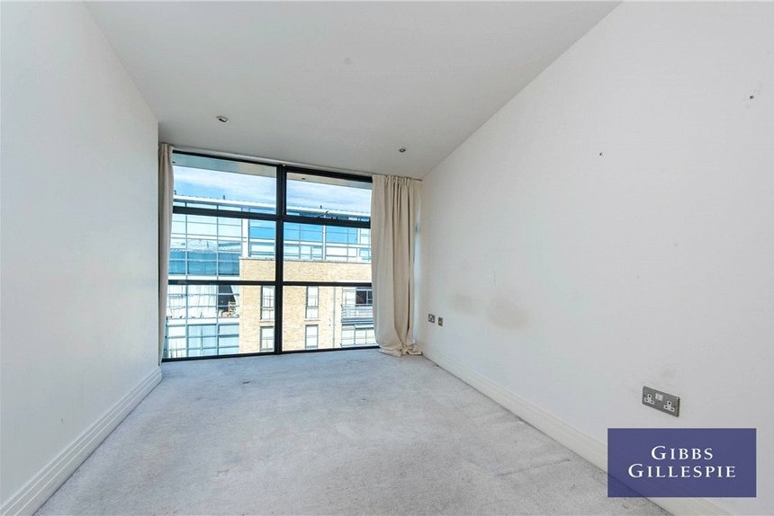 for sale ferry lane london 34383 - Gibbs Gillespie