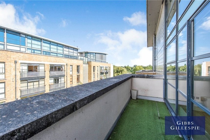 for sale ferry lane london 34383 - Gibbs Gillespie