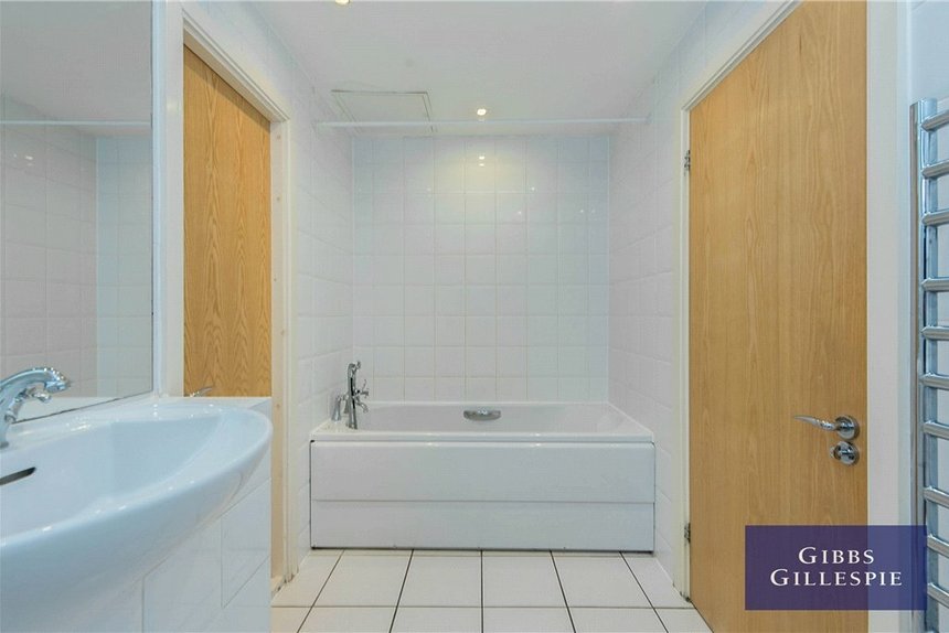 for sale ferry lane london 34383 - Gibbs Gillespie