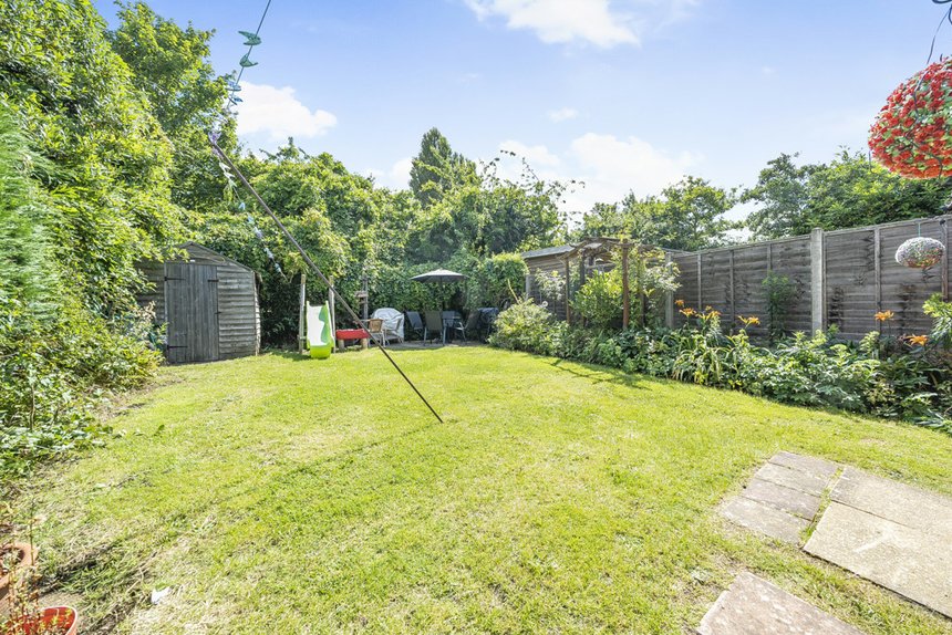 for sale bramble close london 34387 - Gibbs Gillespie