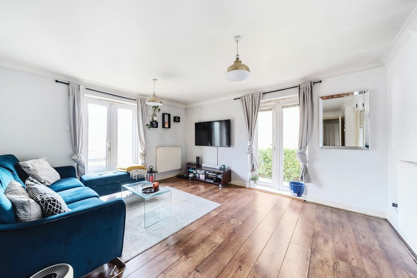 for sale basildon close london 34392 - Gibbs Gillespie