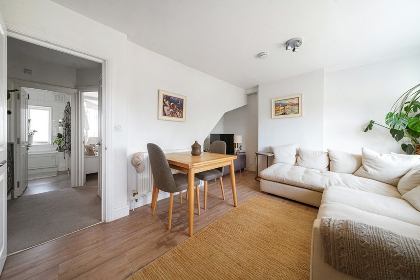 for sale warwick road london 34398 - Gibbs Gillespie