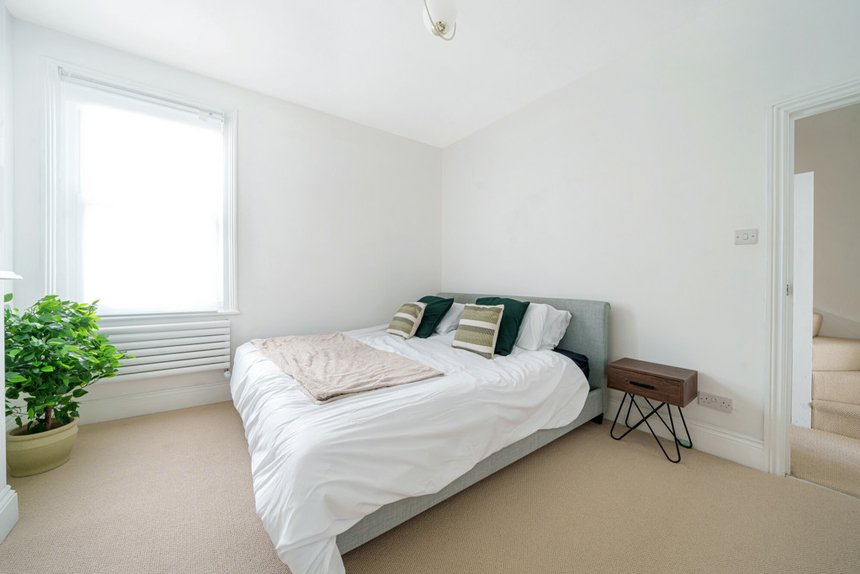 for sale seaford road london 34410 - Gibbs Gillespie