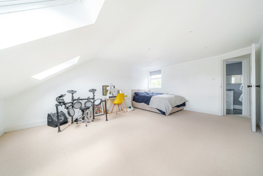 for sale seaford road london 34410 - Gibbs Gillespie