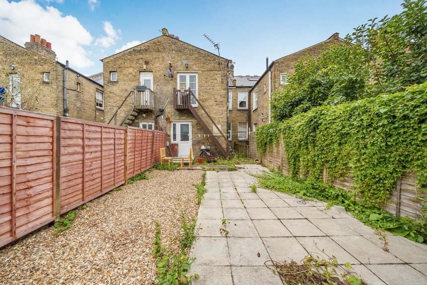 under offer mafeking avenue london 34411 - Gibbs Gillespie