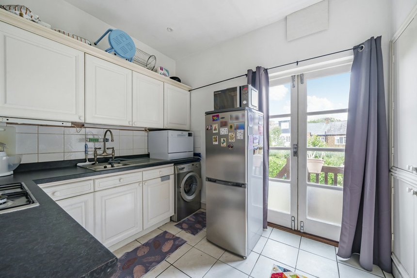 under offer mafeking avenue london 34411 - Gibbs Gillespie