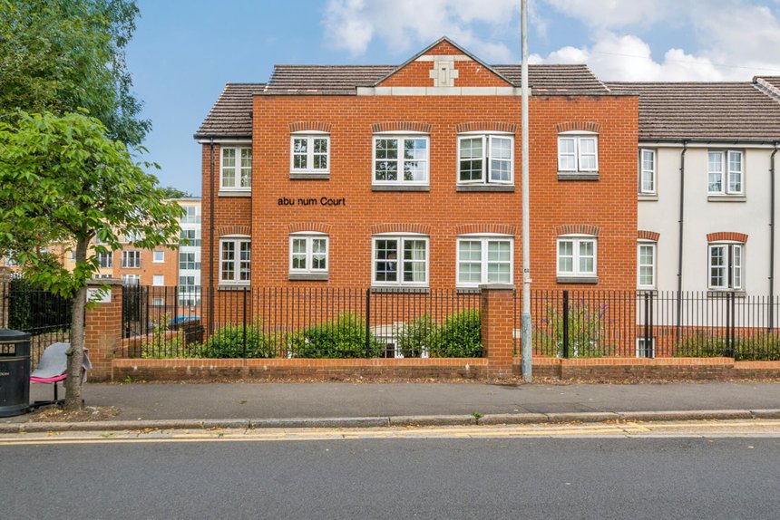 for sale harefield road london 34417 - Gibbs Gillespie