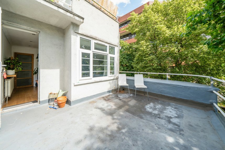 under offer uxbridge road london 34419 - Gibbs Gillespie